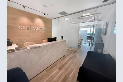 175 SW 7th St #1618, Miami, FL 33130 - Photo 1