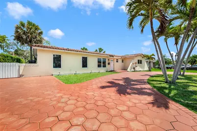 10315 SW 26th Ter, Miami, FL 33165 - Photo 1