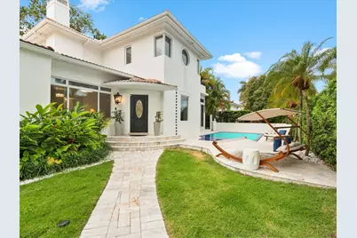 825 SW 23rd Rd, Miami, FL 33129 - Photo 1