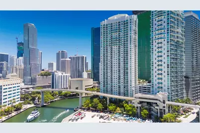 31 SE 5th St #3010, Miami, FL 33131 - Photo 1