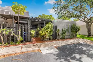 11321 NW 16th Ct, Pembroke Pines, FL 33026 - Photo 1