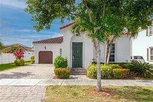 17031 SW 92nd St, Miami, FL 33196 - Photo 1