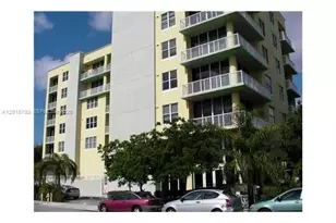 1350 NW 8th Ct, Miami, FL 33136 - Photo 1