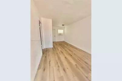 125 SW 5th Ct #3, Dania Beach, FL 33004 - Photo 1