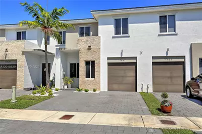 17641 SW 153rd Ct #_, Miami, FL 33187 - Photo 1