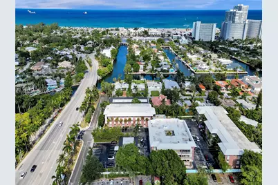 2426 SE 17th St #204A, Fort Lauderdale, FL 33316 - Photo 1