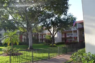 13350 SW 1st St, Pembroke Pines, FL 33027 - Photo 1