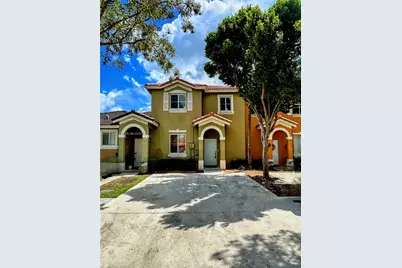 1552 SW 2nd St, Homestead, FL 33030 - Photo 1