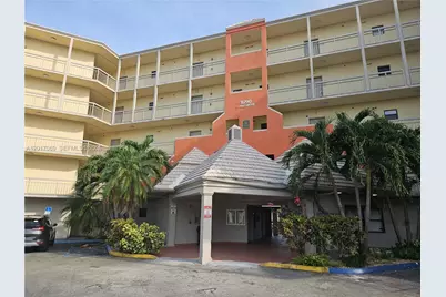 8290 Lake Dr #308, Doral, FL 33166 - Photo 1