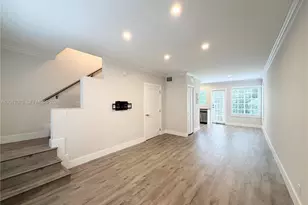 21 Madeira Ave, Coral Gables, FL 33134 - Photo 1