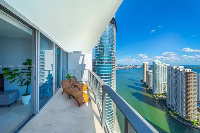 200 Biscayne Boulevard Way #4308, Miami, FL 33131 - Photo 1