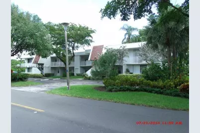 3145 N Palm Aire Dr #103, Pompano Beach, FL 33069 - Photo 1