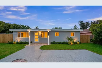 139 NW 12th Ave, Delray Beach, FL 33444 - Photo 1
