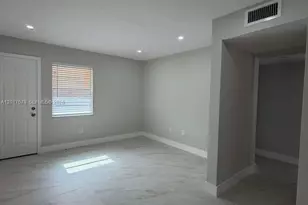 932 NW 5th St, Miami, FL 33128 - Photo 1