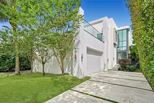 1311 Bay Dr, Miami Beach, FL 33141 - Photo 1