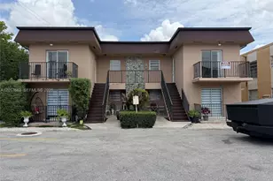 10810 SW 4th St, Sweetwater, FL 33174 - Photo 1