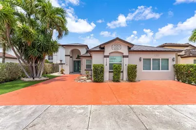 13285 NW 11th St, Miami, FL 33182 - Photo 1