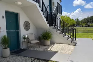 7235 NW 179th St, Hialeah, FL 33015 - Photo 1
