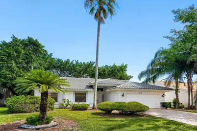 8515 NW 83rd St, Tamarac, FL 33321 - Photo 1