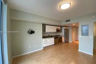 185 SW 7th St, Miami, FL 33130 - Photo 1