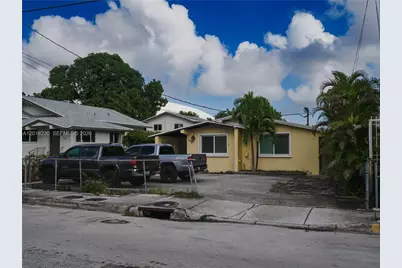 149 NW 17th Pl, Miami, FL 33125 - Photo 1