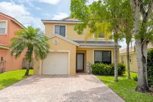 1575 SE 20th Rd, Homestead, FL 33035 - Photo 1