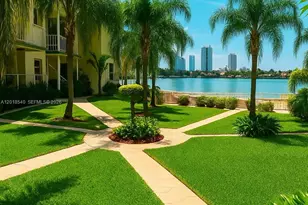 910 Bay Dr, Miami Beach, FL 33141 - Photo 1