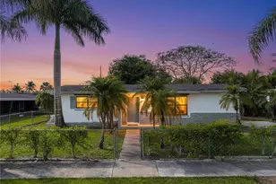 1610 NW 9th Ct, Homestead, FL 33030 - Photo 1