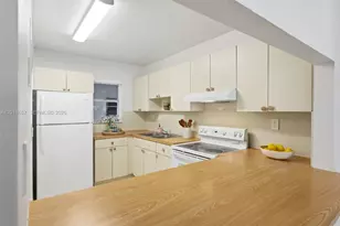 305 W 68th St, Hialeah, FL 33014 - Photo 1