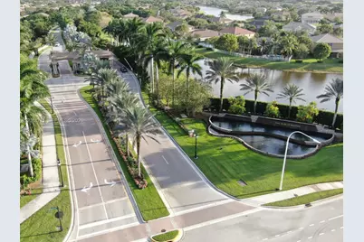 4404 E Whitewater Ave, Weston, FL 33332 - Photo 1