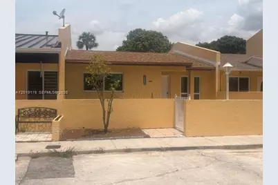 19435 NW 53rd Ct #19435, Miami Gardens, FL 33055 - Photo 1