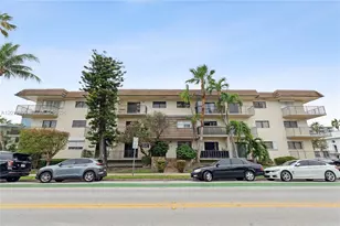 950 Euclid Ave, Miami Beach, FL 33139 - Photo 1