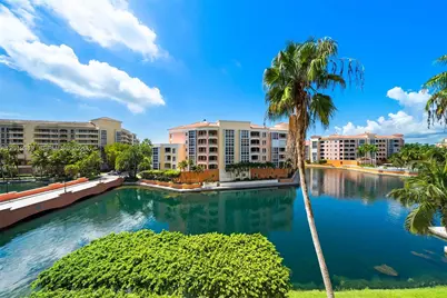 713 Crandon Blvd #404, Key Biscayne, FL 33149 - Photo 1