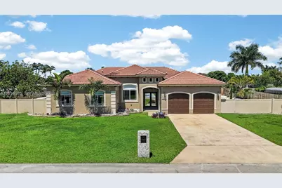 32204 SW 205th Ave, Homestead, FL 33030 - Photo 1