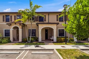 10560 W 33rd Way, Hialeah, FL 33018 - Photo 1