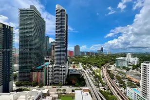 79 SW 12th St, Miami, FL 33130 - Photo 1
