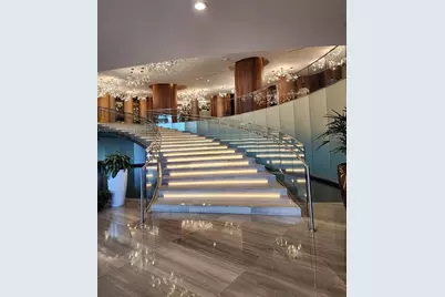 488 NE 18th St #5001, Miami, FL 33132 - Photo 1