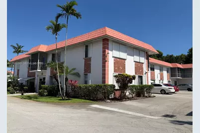 3550 NW 8th Ave #713, Pompano Beach, FL 33064 - Photo 1