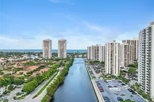 3625 N Country Club Dr, Aventura, FL 33180 - Photo 32