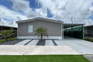 740 NW 219th Ave, Pembroke Pines, FL 33029 - Photo 1