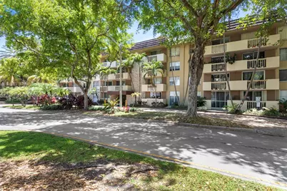 1800 Sans Souci Blvd #227, North Miami, FL 33181 - Photo 1