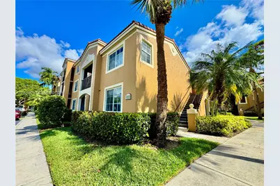 7940 N Nob Hill Rd #108, Tamarac, FL 33321 - Photo 1