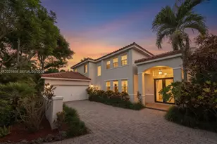 8204 SW 171st St, Palmetto Bay, FL 33157 - Photo 1