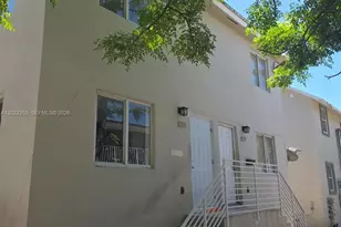 829 SW 3rd St, Miami, FL 33130 - Photo 1
