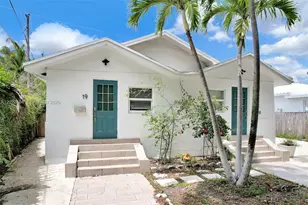 19 NE 48th St, Miami, FL 33137 - Photo 1