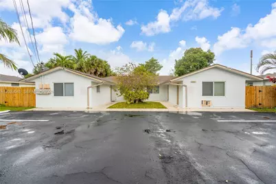 645 NW 15th Ave #2, Fort Lauderdale, FL 33311 - Photo 1