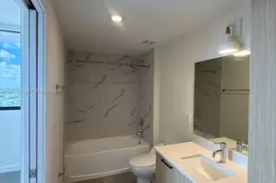 16395 Biscayne Blvd, North Miami Beach, FL 33160 - Photo 1