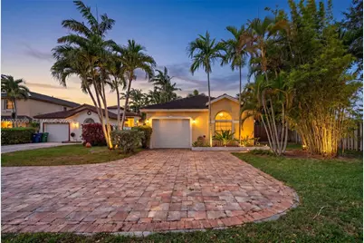14421 SW 155th Pl, Miami, FL 33196 - Photo 1