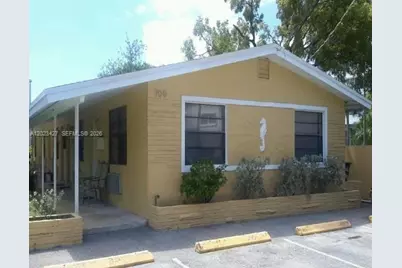 700 NE 1st Ct #2, Hallandale Beach, FL 33009 - Photo 1