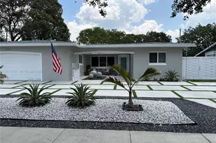 1313 N 74th Terrace, Hollywood, FL 33024 - Photo 1